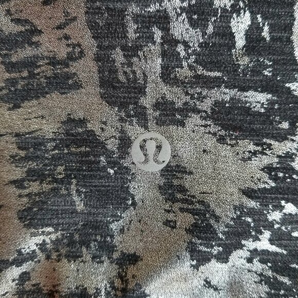 Lululemon Wunder Under High-Rise Tight Foil 28", size 6 - Picture 8 of 8